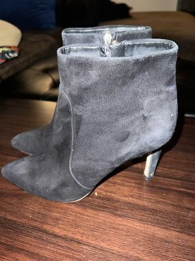 Sam Edelman Black Suede Pointed-Toe Ankle Booties